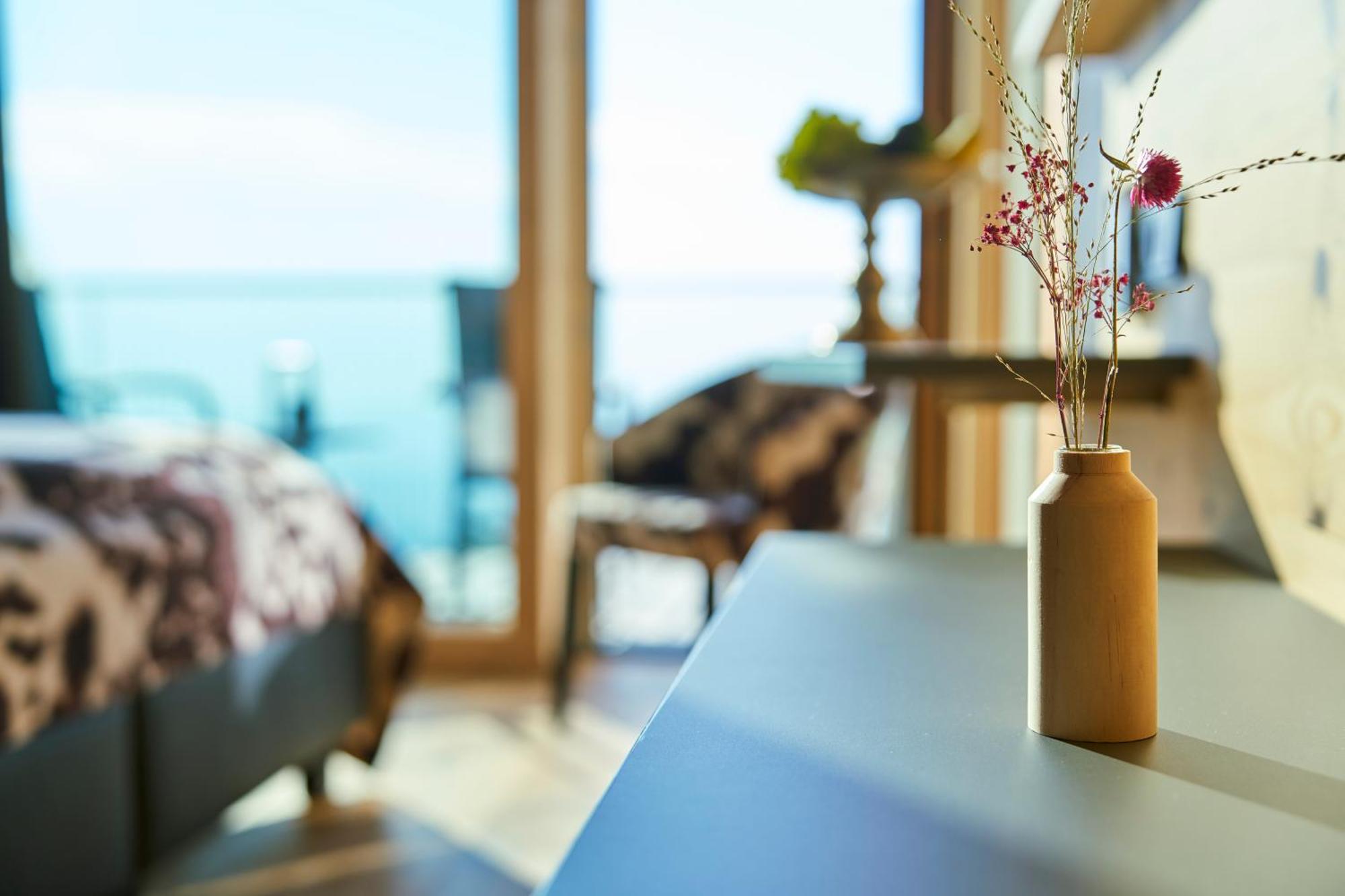 Bergwelt Kandel Hotel & Eventlocation 瓦德奇 外观 照片